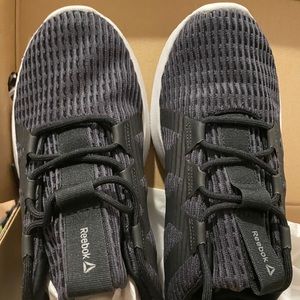 Reebok Reago Pulse Women Size 7 brand new